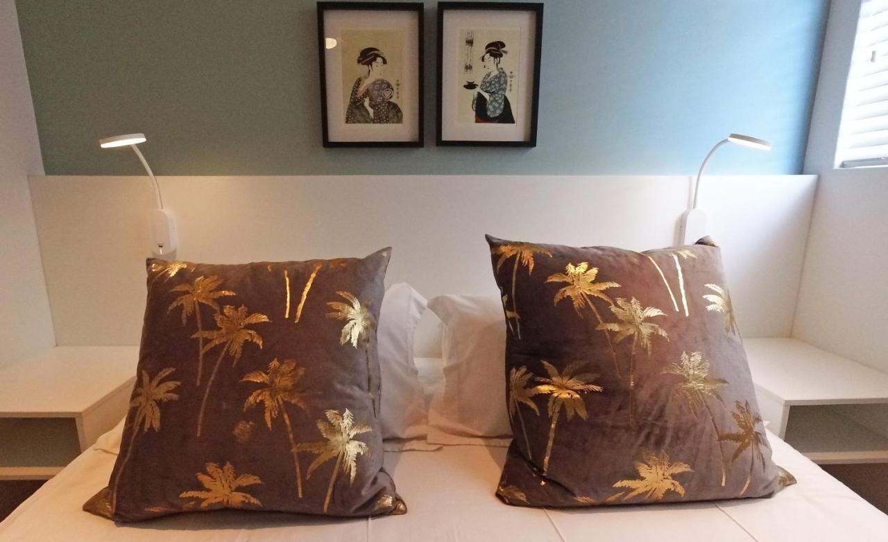 Dolphin Inn Guesthouse Кейптаун Екстериор снимка