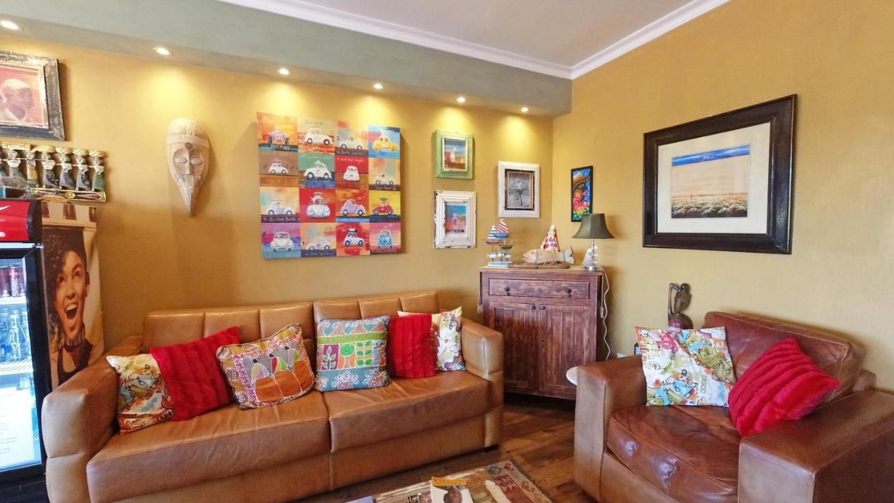 Dolphin Inn Guesthouse Кейптаун Екстериор снимка