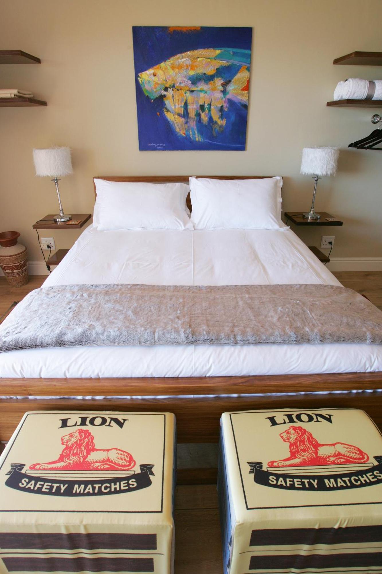 Dolphin Inn Guesthouse Кейптаун Екстериор снимка